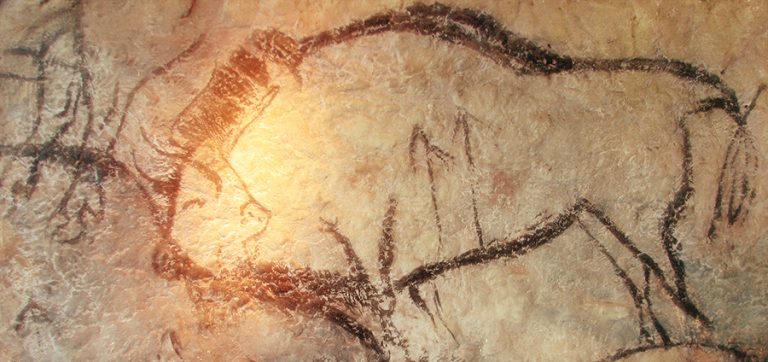 Prehistoric cave art in the Grotte de Niaux